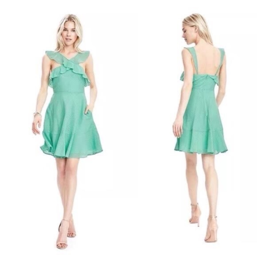 Banana Republic criss cross neckline cotton dress